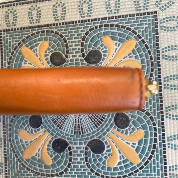 Tory Burch Bombe Leather Zip Around Continental Wallet, Rust - Picture 9 of 9